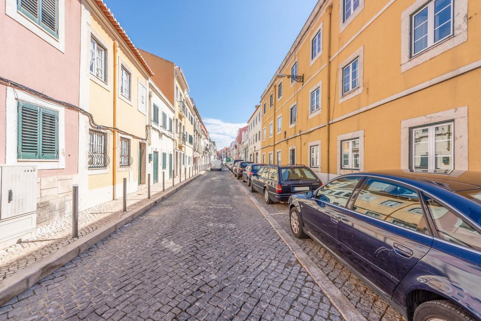 Guestready - Sunshine Belem Apartment Lisbon Luaran gambar